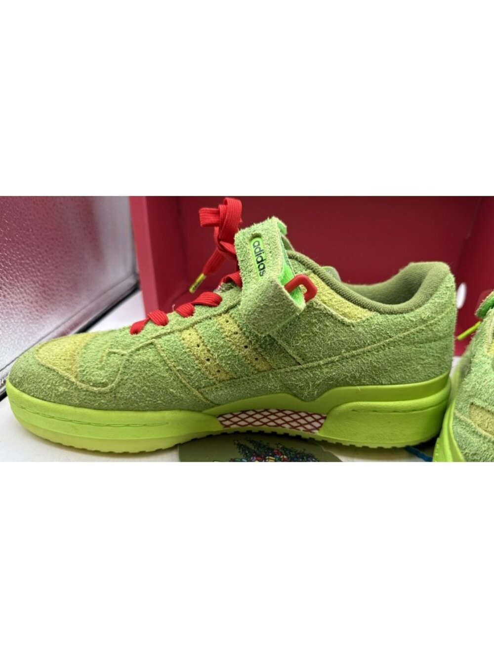 Adidas Forum Low the Grinch OPT1 Size 8 Men Size 9 Women’s - Picture 13 of 16